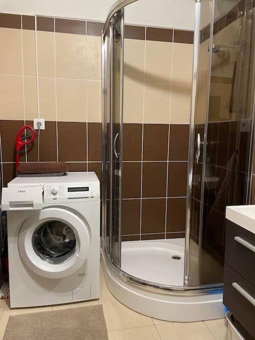 Apartman S Nadhernym Vyhladom Na Tatry Veľký Slavkov 外观 照片